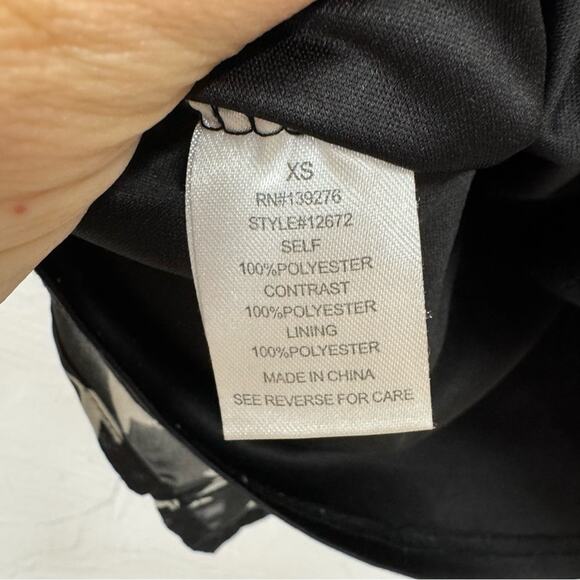 Daniel Rainn Black White Bird Print Sheer Blouse Womens XS Peter Pan Collar Goth - Picture 6 of 12